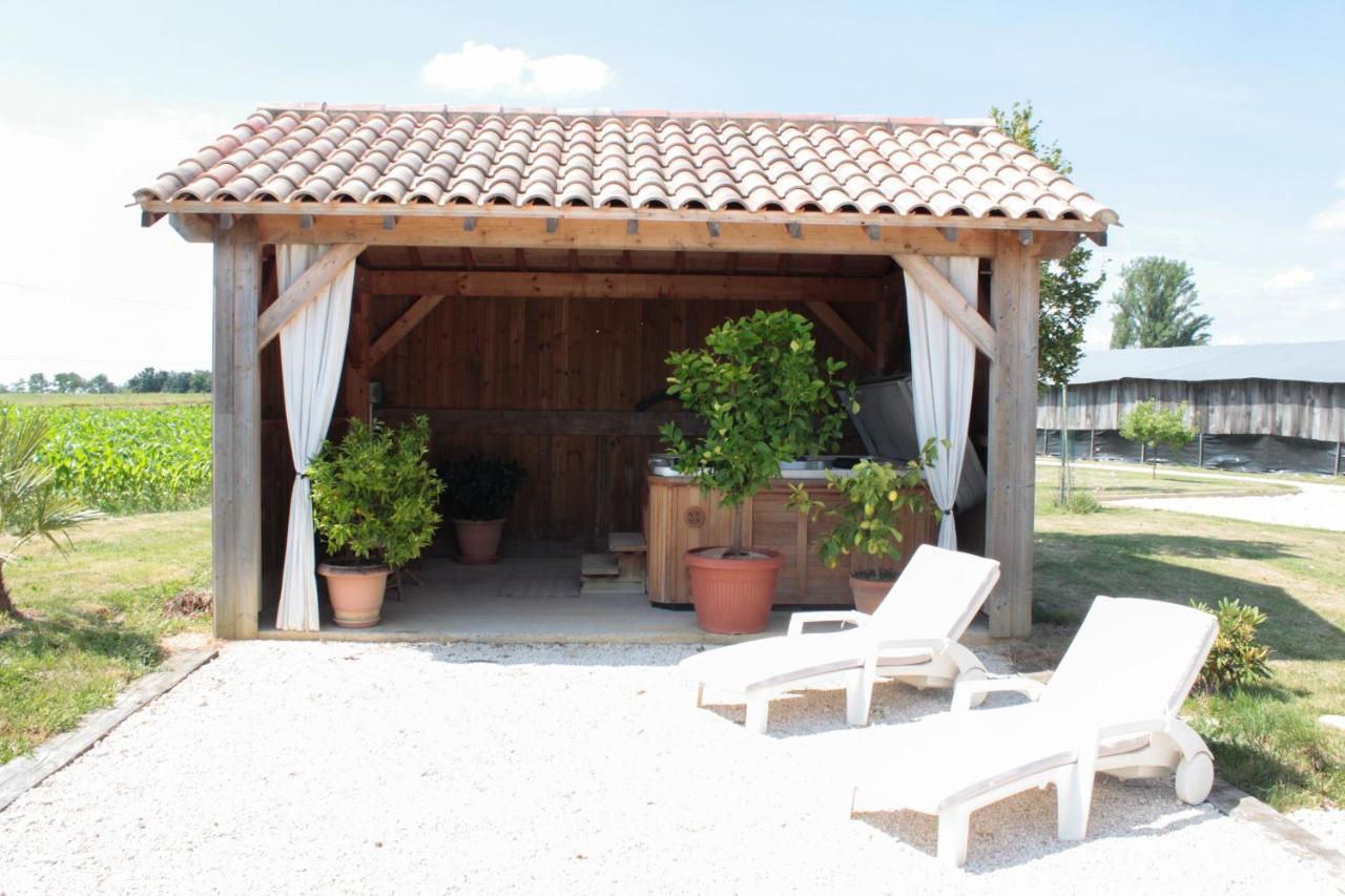 Chambre D'Hotes La Ferme De La Croix. Saint-Avit-Sénieur Exterior foto